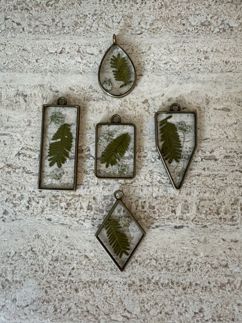 Floral Keepsake Charms-Blessed And Pressed